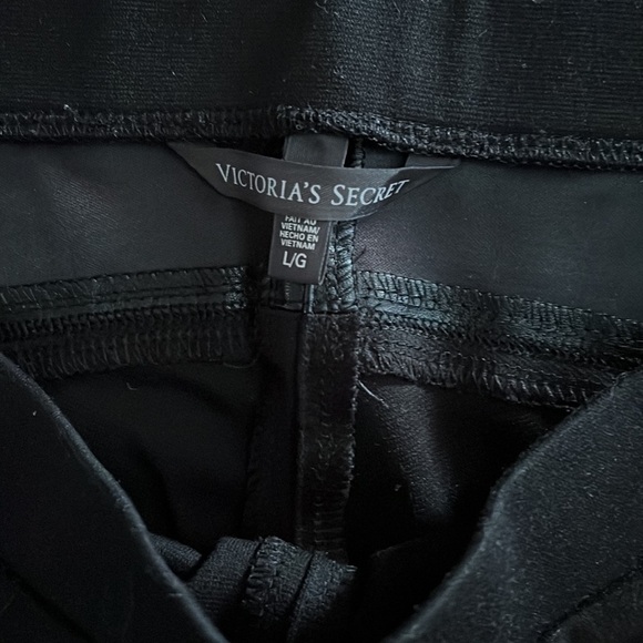 VICTORIA Secret Large Riding Pants Leather/Pleather - Picture 4 of 8